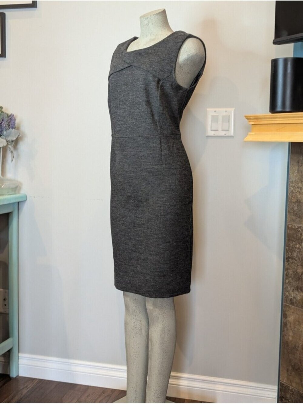 Banana republic knit sleeveless sheath stretch dress Minimalist Gray size 14